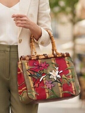 Rare Vintage Isabella Fiore Hummingbird Embellished Bag